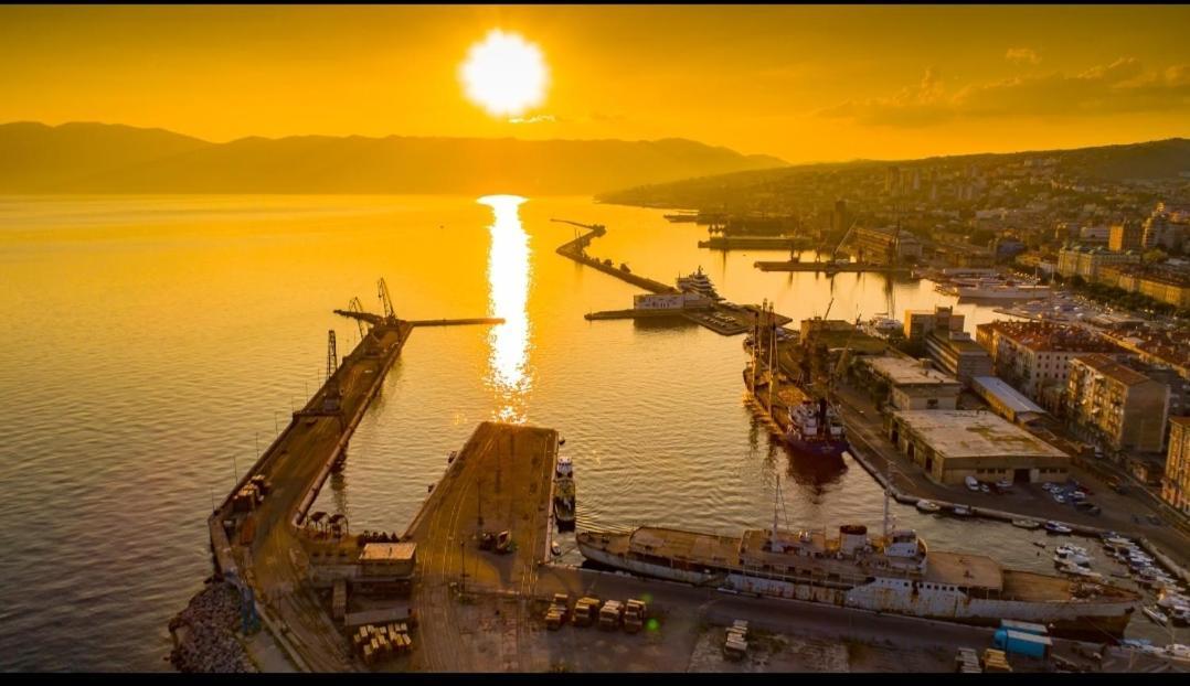 Adriatica Leilighet Rijeka Eksteriør bilde