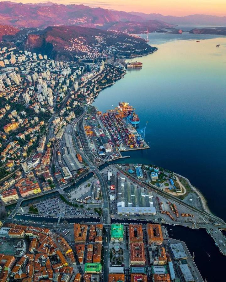 Adriatica Leilighet Rijeka Eksteriør bilde